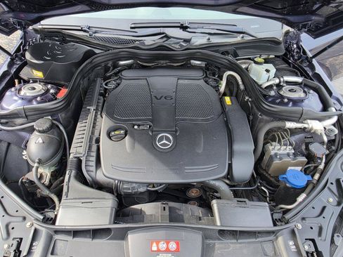 Used 2014 Mercedes-Benz E 350 4MATIC Sedan image 11