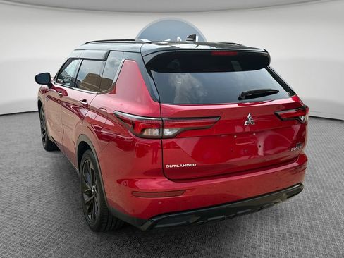 Used 2025 Mitsubishi Outlander SEL Black Edition AWD/4WD image 6