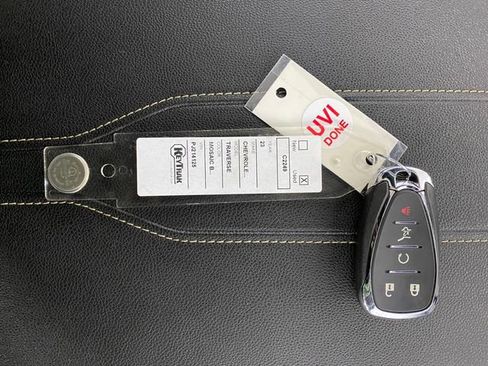 Certified 2023 Chevrolet Traverse LT w/ LT Premium Package image 32