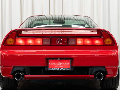 Used 2005 Acura NSX T image 8