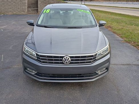 Used 2018 Volkswagen Passat 2.0T SE image 8
