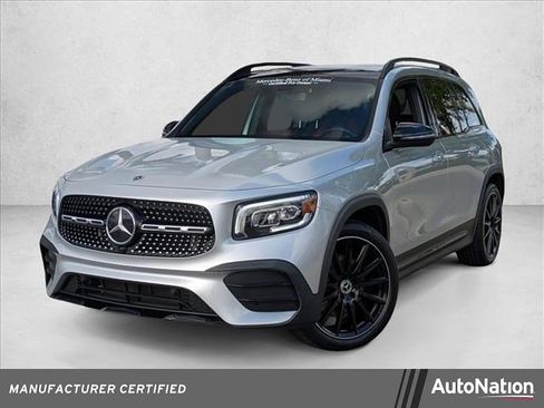 Used 2022 Mercedes-Benz GLB 250 4MATIC image 1