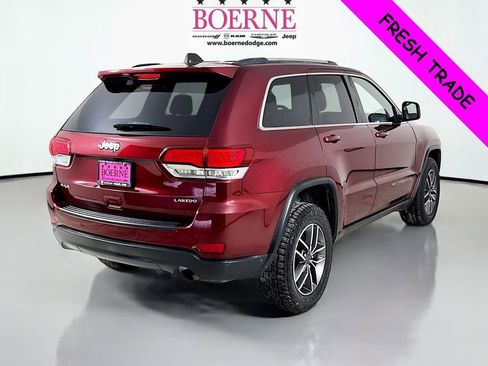 Used 2020 Jeep Grand Cherokee Laredo w/ 18" Wheel & 8.4" Radio Group image 7