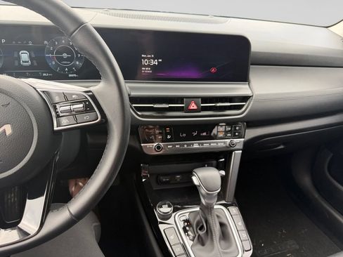 Certified 2024 Kia Seltos EX AWD/4WD image 12