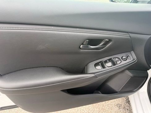 Used 2025 Nissan Sentra S image 10