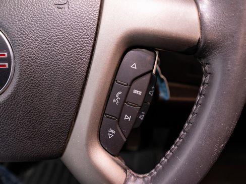 Used 2012 GMC Sierra 1500 SLE w/ Power Tech Package image 18