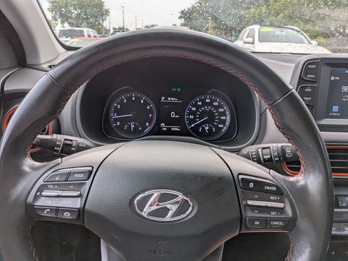 Used 2020 Hyundai Kona Limited w/ Cargo Package FWD image 26