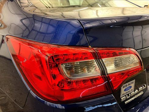 Used 2015 Subaru Legacy 2.5i Limited AWD/4WD image 29