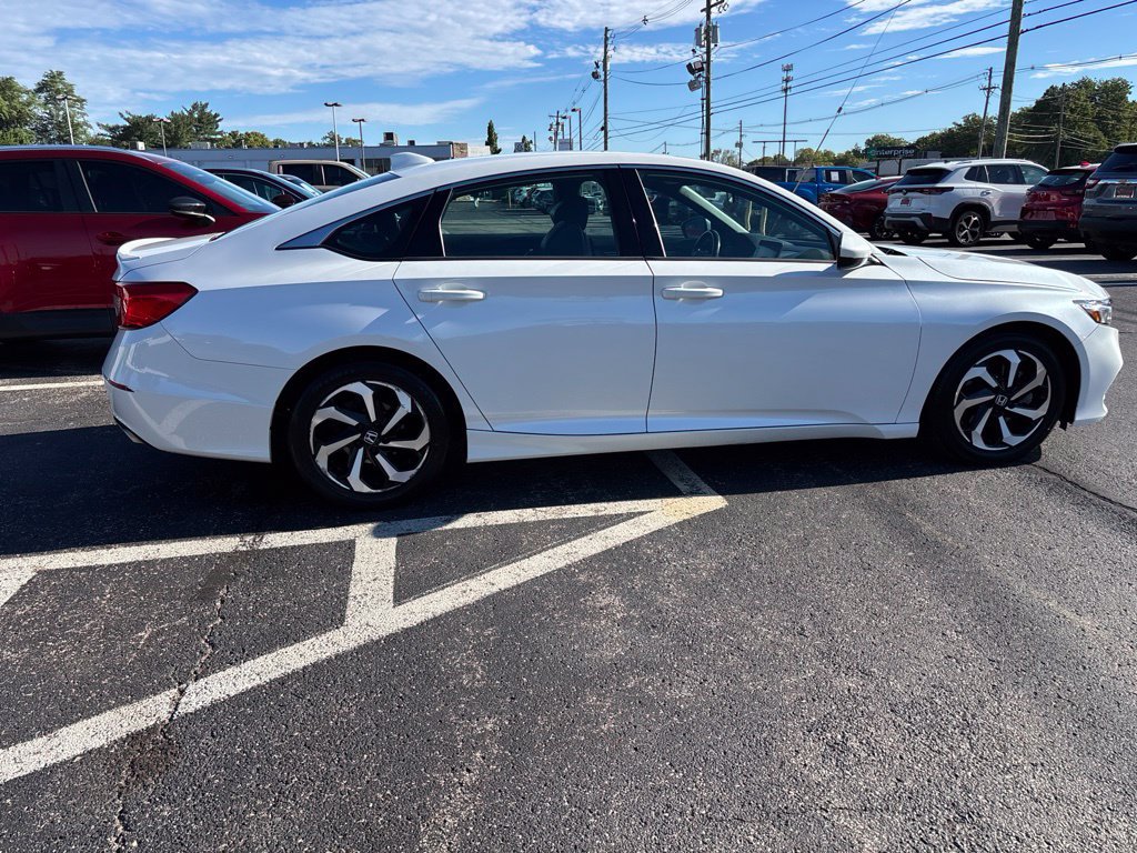 Used 2020 Honda Accord Sport image 8