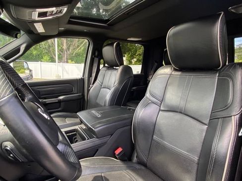 Used 2019 RAM 3500 Limited AWD/4WD image 14