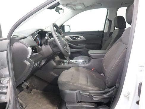 Used 2020 Chevrolet Traverse LS FWD image 8