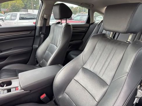 Used 2021 Honda Accord EX-L image 13