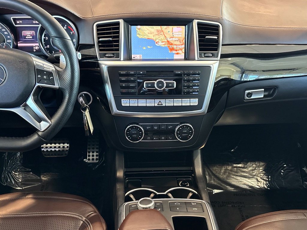 Used 2013 Mercedes-Benz GL 63 AMG 4MATIC image 27