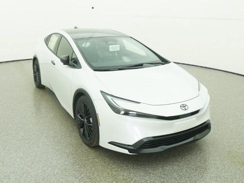 New 2026 Toyota Prius Plug-In Hybrid image 92