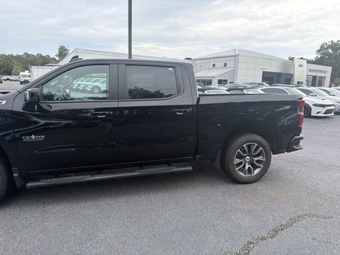 Used 2024 Chevrolet Silverado 1500 RST AWD/4WD image 9