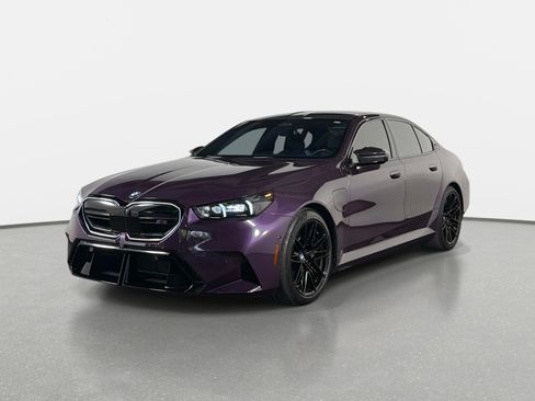 Used 2026 BMW M5 w/ Carbon Package AWD/4WD image 7