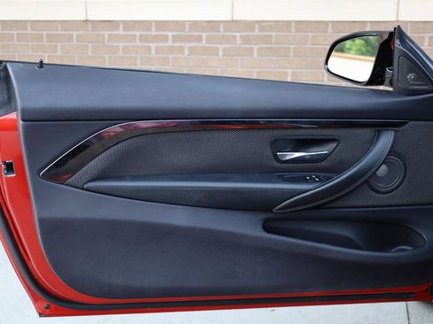 Used 2015 BMW M4 Coupe RWD image 13