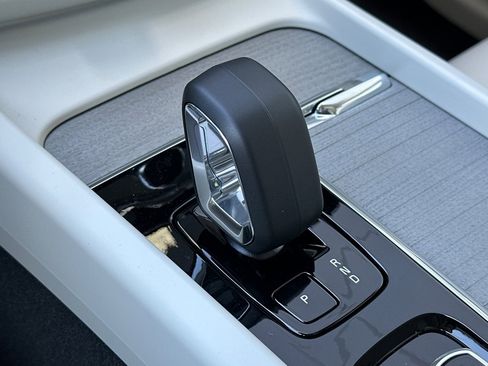 New 2025 Volvo XC60 T8 Plus w/ Protection Package Premier image 23