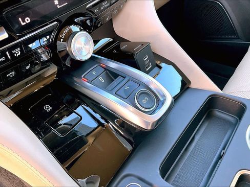 New 2026 Acura MDX SH-AWD w/ Advance Package image 7