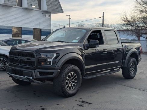 Used 2019 Ford F150 Raptor w/ Equipment Group 802A Luxury image 8
