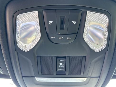 Used 2020 RAM 1500 Big Horn image 47