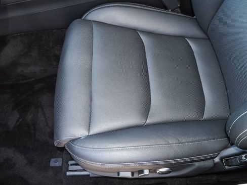 Used 2025 Genesis GV70 2.5T image 26