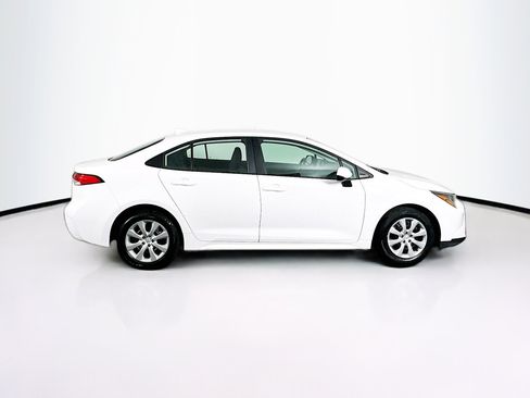 Used 2024 Toyota Corolla LE image 10