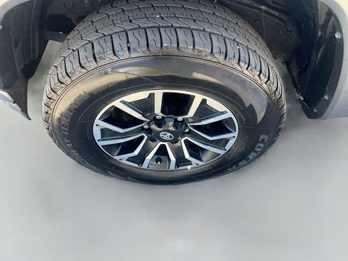 Used 2023 Toyota Tacoma TRD Sport w/ Technology Package RWD image 29