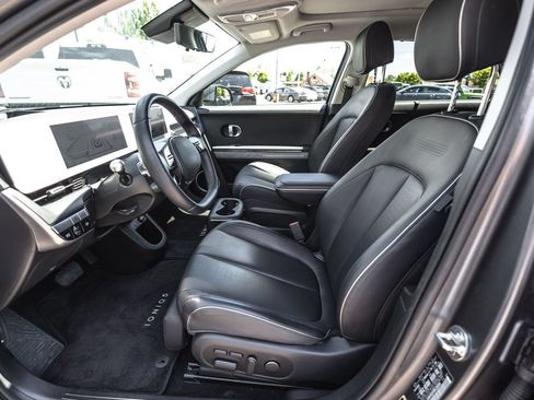 Used 2024 Hyundai Ioniq 5 Limited AWD/4WD image 18