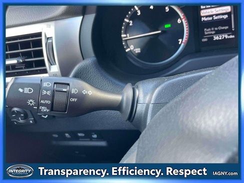 Used 2022 Lexus GX 460 Premium image 24