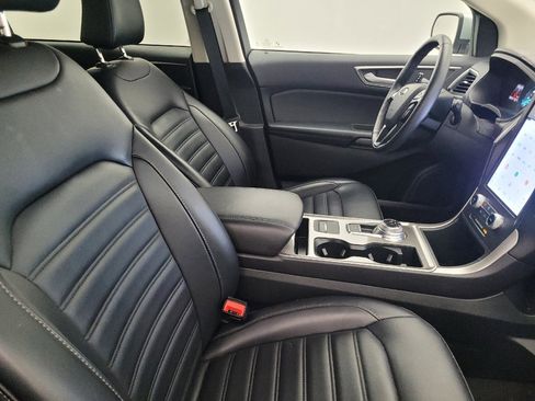 Used 2024 Ford Edge SEL image 21