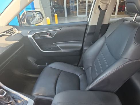 Used 2022 Toyota RAV4 XLE Premium FWD image 23