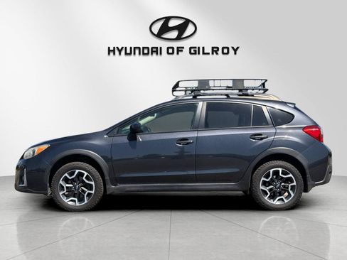 Used 2016 Subaru Crosstrek 2.0i Premium w/ Popular Package #1 AWD/4WD image 2