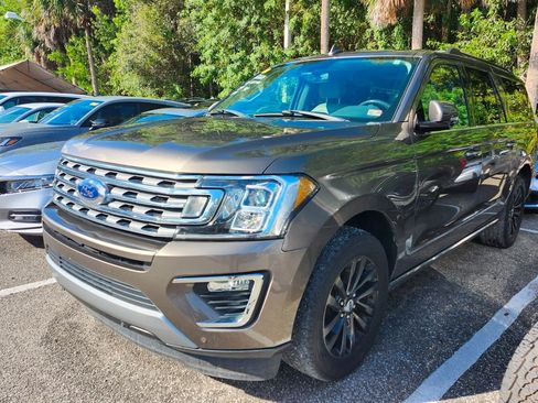 Used 2019 Ford Expedition Max Limited image 3