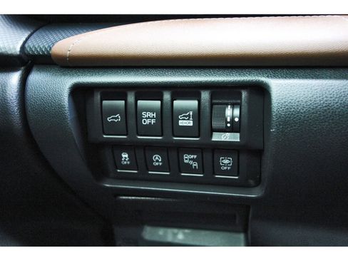 Used 2023 Subaru Forester Touring w/ Popular Package #3 image 20