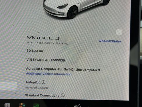 Used 2020 Tesla Model 3 Standard Range Plus image 52