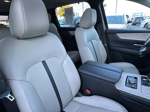 Certified 2024 MAZDA CX-90 Plug-In Hybrid w/ Preferred image 40