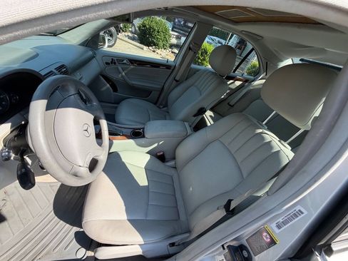 Used 2007 Mercedes-Benz C 280 4MATIC Sedan image 10