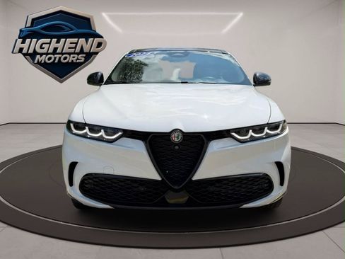 Used 2024 Alfa Romeo Tonale Veloce w/ Active Assist Package AWD/4WD image 9