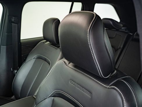 Used 2022 Jeep Grand Cherokee Overland image 22