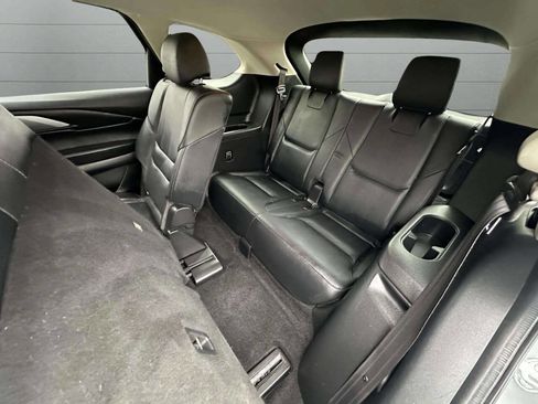 Used 2018 MAZDA CX-9 Touring image 22