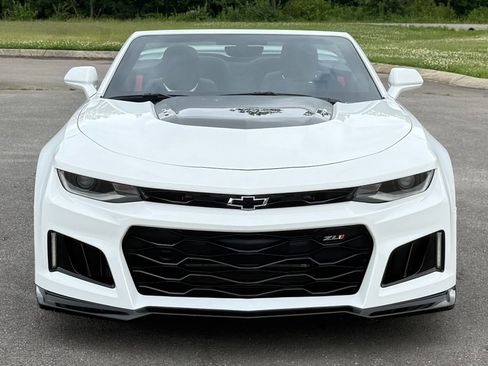 Used 2020 Chevrolet Camaro ZL1 RWD image 5
