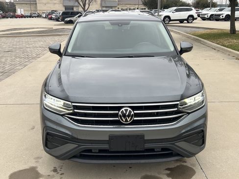 Used 2023 Volkswagen Tiguan S image 3