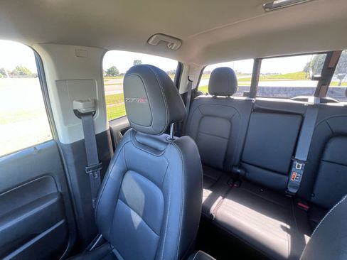 Used 2022 Chevrolet Colorado ZR2 AWD/4WD image 24