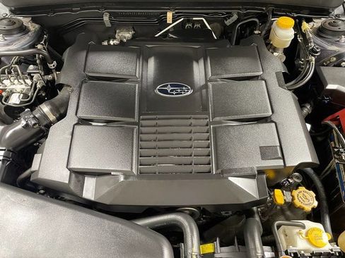 Used 2014 Subaru Outback 3.6R Limited AWD/4WD image 24