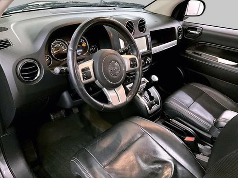 Used 2016 Jeep Compass High Altitude AWD/4WD image 13