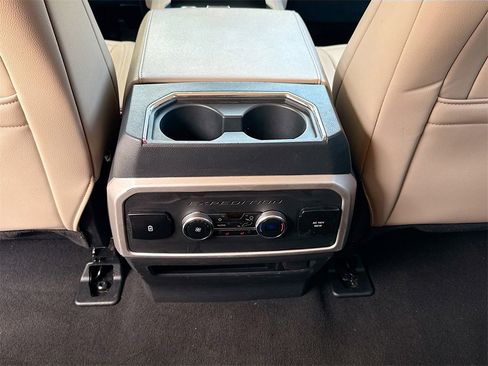 Used 2024 Ford Expedition Max Limited image 28