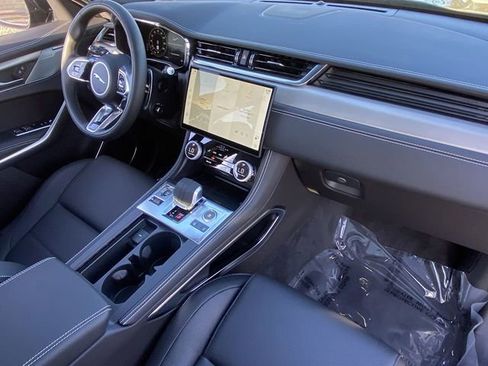 New 2025 Jaguar F-PACE R-Dynamic S AWD/4WD image 12
