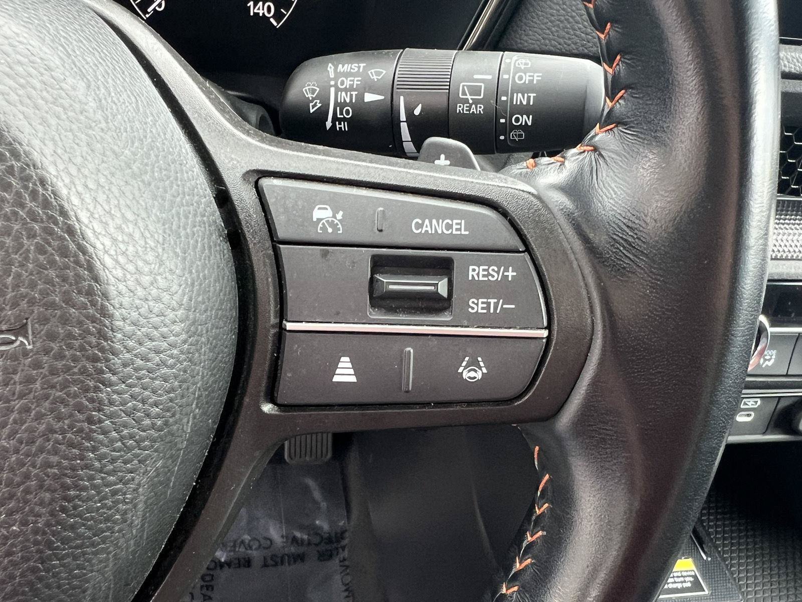 Used 2025 Honda CR-V Sport-L image 30