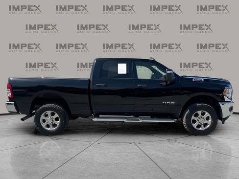 Used 2024 RAM 2500 Big Horn w/ Bed Utility Group image 6